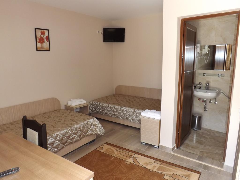 Hotel Fantasy Lyubimets Zimmer foto